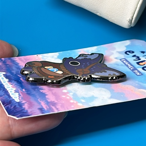 🖤NEW💕Little Embers pin - Picture 4 of 8